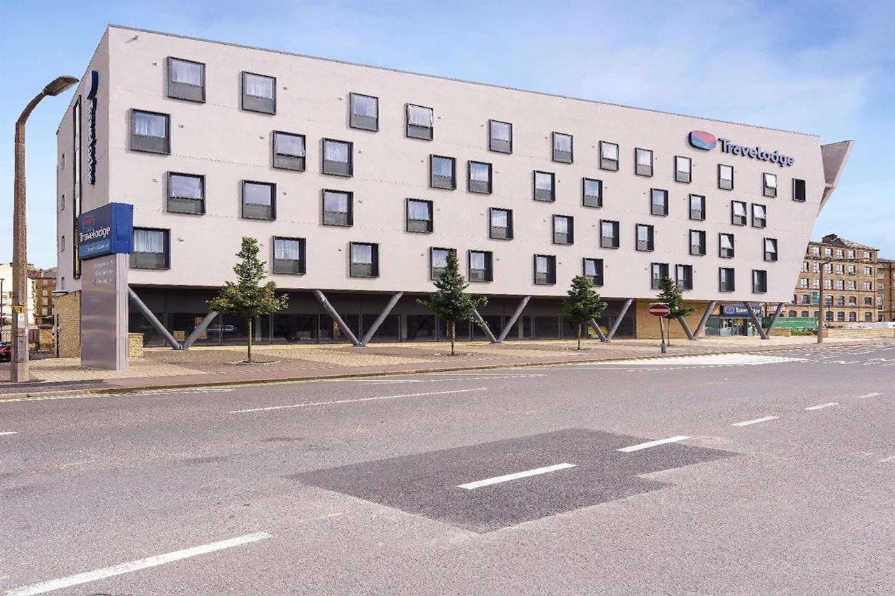 Travelodge Bradford Central Exterior photo